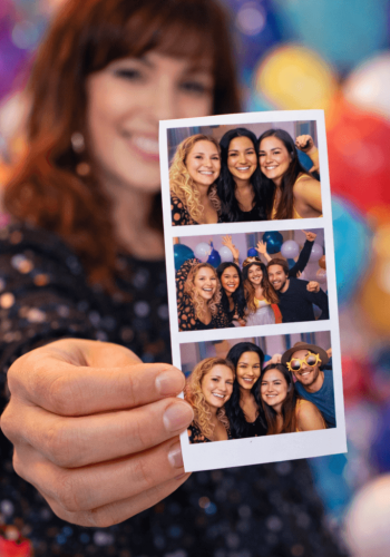 Fotobox & Fotocamper Erfurt - Daniela Tapliuc - Fotobox zu deinem Event mit individuellem Layout für deinen Sofortdruck